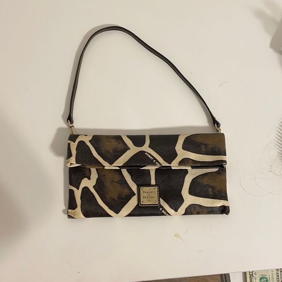 Dooney & Bourke Handbags - DOORNEY AND BOURKE Giraffe print bag with matching coin purse